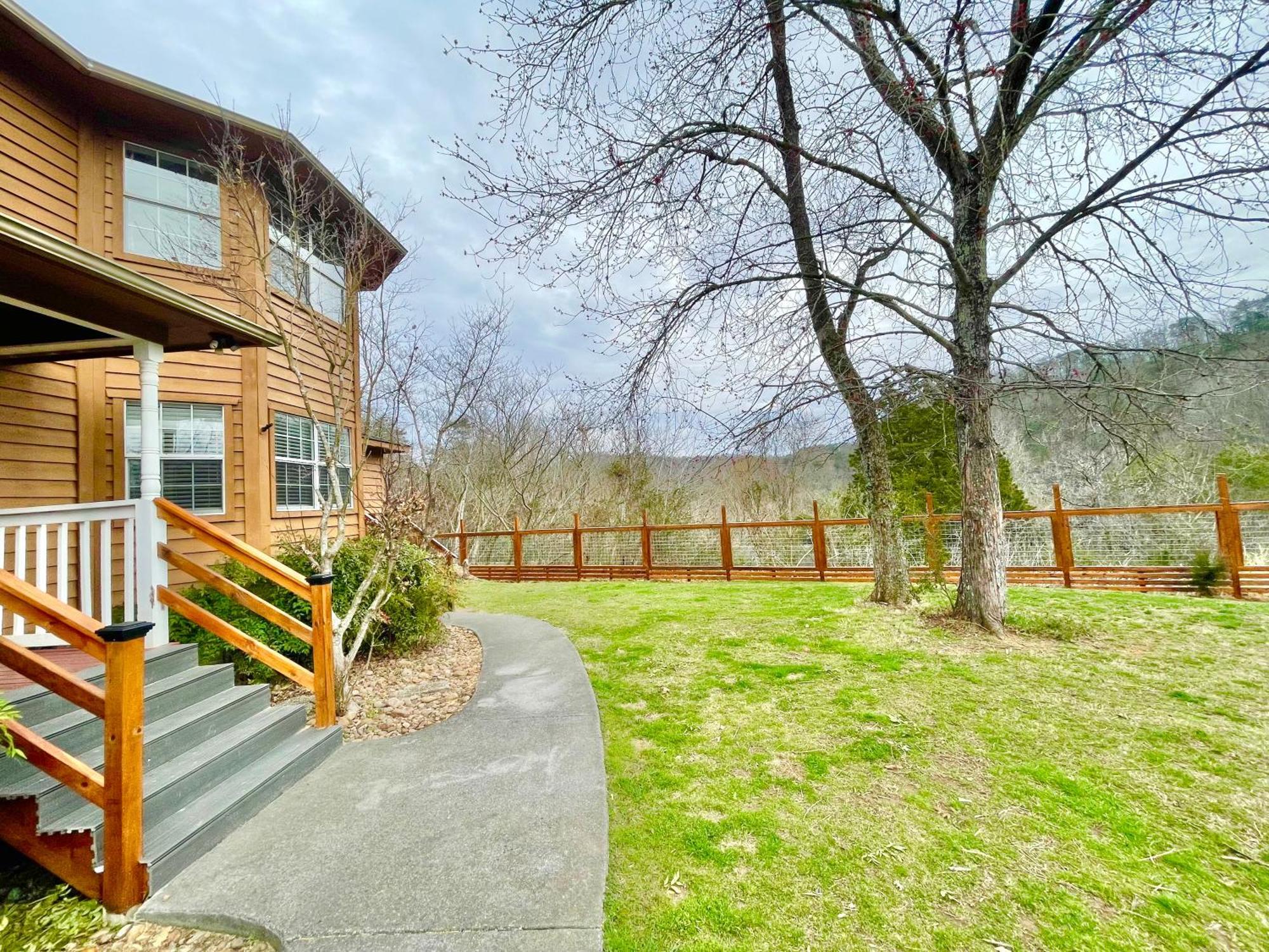 5Bedrooms*4King Beds*Outstanding Location*Hottub* Сев'єрвілл Екстер'єр фото