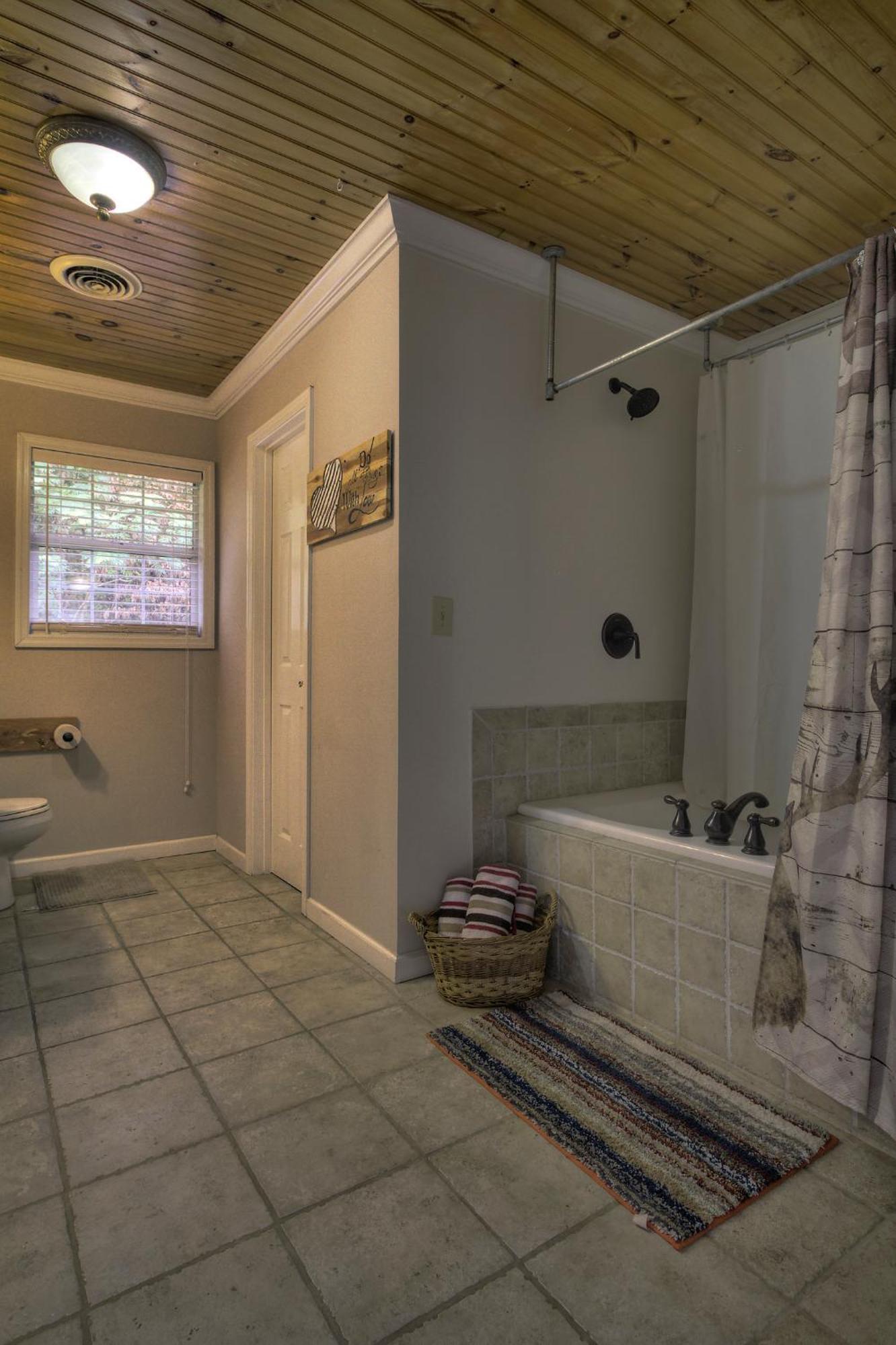 5Bedrooms*4King Beds*Outstanding Location*Hottub* Сев'єрвілл Екстер'єр фото