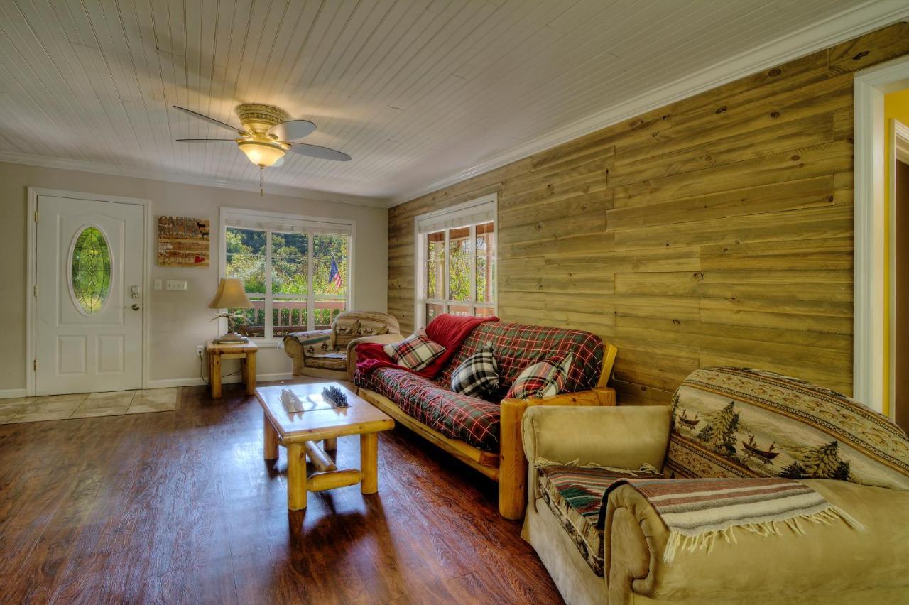 5Bedrooms*4King Beds*Outstanding Location*Hottub* Сев'єрвілл Екстер'єр фото